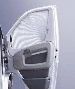 Fiamma Vouwgordijn Plissee Zijraam Rechts Grijs Bijrijders Zijde (F.Ducato-P.Boxer-C.Jumper V.a.6-2006 - 2011) 2 Fiamma Vouwgordijn Plissee Zijraam Rechts Grijs Bijrijders Zijde (F.Ducato-P.Boxer-C.Jumper V.a.6-2006 - 2011) -Bo-Camp Verkoop 1010x1200 1