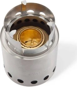 Solo Stove Lite Draagbare Kooktoestel. Geen Vloeibare Brandstof Nodig. Krachtige Efficiënte Houtverbranding En Weinig Rook. Voor 1-2 Personen, 304 Roestvrijstaal, Compact ⌀ 10,8 Cm, Hoogte 14,5 Cm, 255g. -Bo-Camp Verkoop 1064x1200