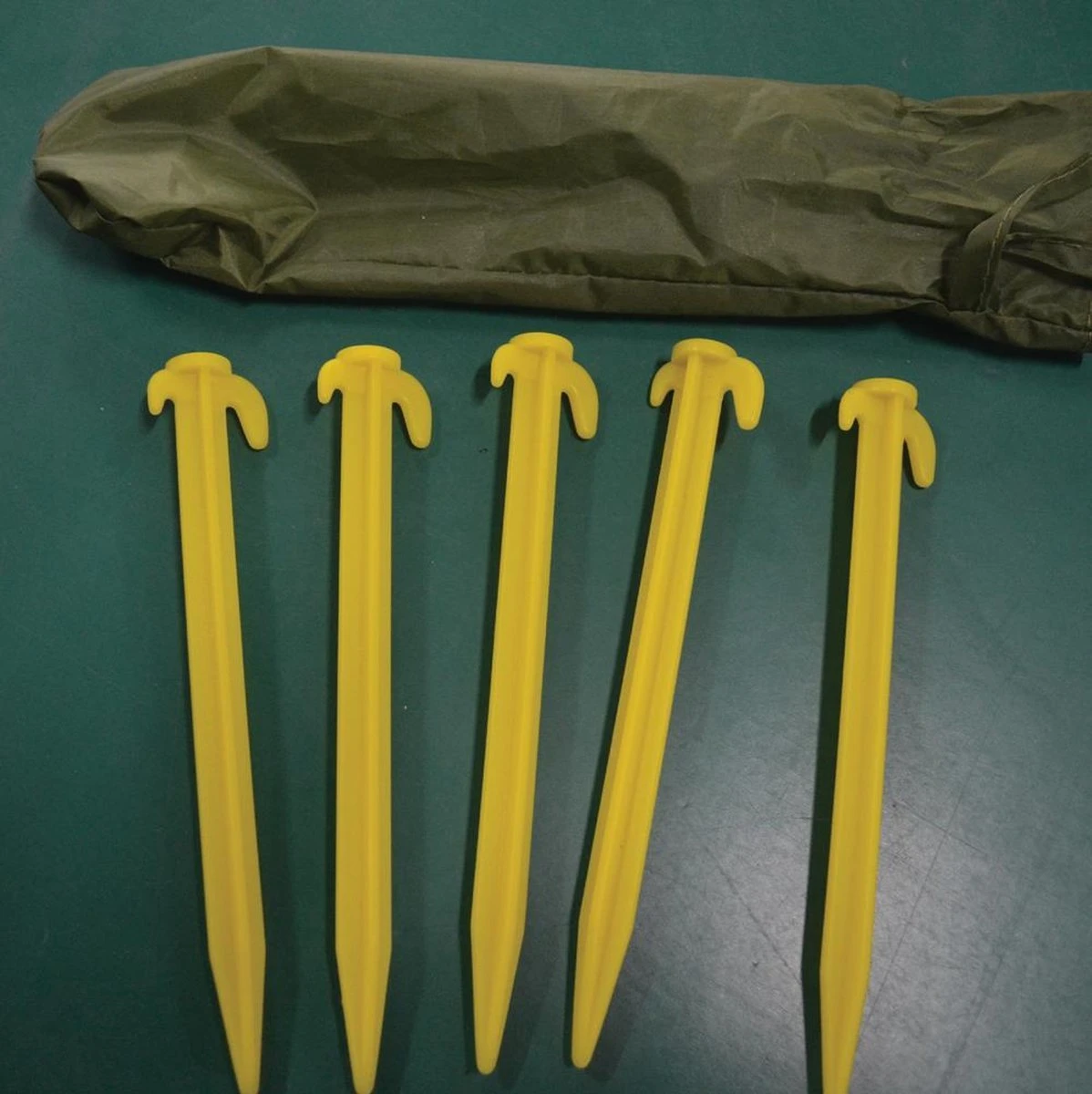 FisherPro karpertent met stormcover – vistent – tent - bescherming tegen zon en wind – 100% waterdichte stormhoes – met handige meeneemtas – ook geschikt als strandtent of festivaltent – extra veiligheid en warmte door stormcover FisherPro Karpertent Met Stormcover – Vistent – Tent - Bescherming Tegen Zon En Wind – 100% Waterdichte Stormhoes – Met Handige Meeneemtas – Ook Geschikt Als Strandtent Of Festivaltent – Extra Veiligheid En Warmte Door Stormcover -Bo-Camp Verkoop 1198x1200 16