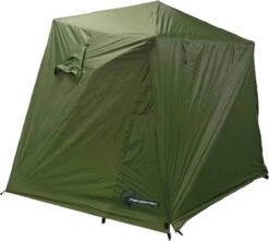 FisherPro Karpertent Met Stormcover – Vistent – Tent - Bescherming Tegen Zon En Wind – 100% Waterdichte Stormhoes – Met Handige Meeneemtas – Ook Geschikt Als Strandtent Of Festivaltent – Extra Veiligheid En Warmte Door Stormcover 11 FisherPro Karpertent Met Stormcover – Vistent – Tent - Bescherming Tegen Zon En Wind – 100% Waterdichte Stormhoes – Met Handige Meeneemtas – Ook Geschikt Als Strandtent Of Festivaltent – Extra Veiligheid En Warmte Door Stormcover -Bo-Camp Verkoop 1200x1074 1