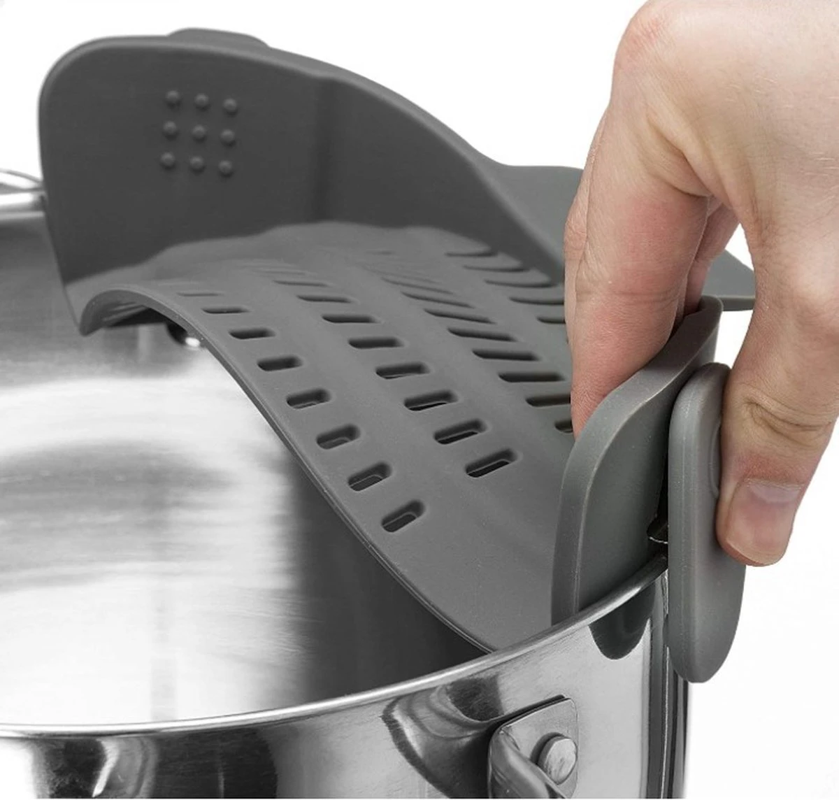 SensaHome- Siliconen Vergiet - Keuken Afgietdeksel - Afgiethulp - Siliconen - BPA Vrij - Grijs SensaHome- Siliconen Vergiet - Keuken Afgietdeksel - Afgiethulp - Siliconen - BPA Vrij - Grijs -Bo-Camp Verkoop 1200x1144 6