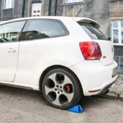 Radło - Wielkeg - Auto Wielblokken | Voorkomen Dat Voertuig Bewegen Tot 3,5 Ton -Bo-Camp Verkoop 1200x1200 1074