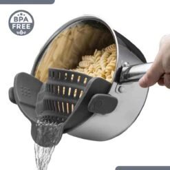 SensaHome- Siliconen Vergiet - Keuken Afgietdeksel - Afgiethulp - Siliconen - BPA Vrij - Grijs 8 SensaHome- Siliconen Vergiet - Keuken Afgietdeksel - Afgiethulp - Siliconen - BPA Vrij - Grijs -Bo-Camp Verkoop 1200x1200 1203