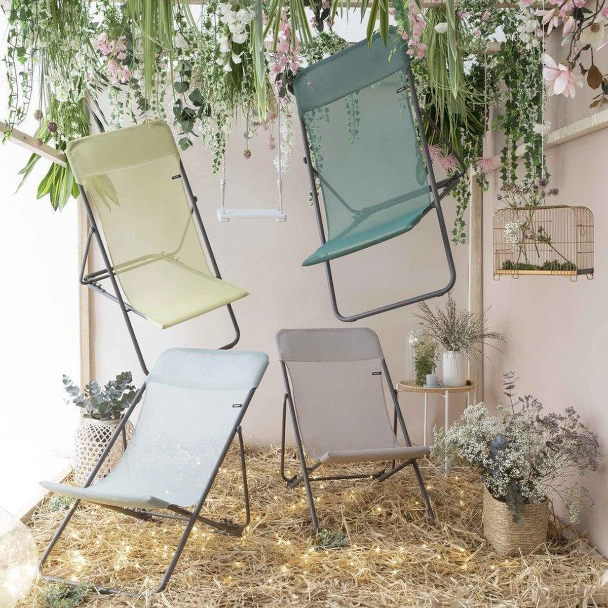 LAFUMA Maxi Transat - Strandstoel - Verstelbaar - Inklapbaar - Chlorophyle/Green LAFUMA Maxi Transat - Strandstoel - Verstelbaar - Inklapbaar - Chlorophyle/Green -Bo-Camp Verkoop 1200x1200 138