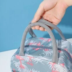 Koeltas - Lunchtas - Volwassenen En Kinderen - Compact & Handig: Zomer - Picknick -School - Lunch - Werk - Grijs Flamingo -Bo-Camp Verkoop 1200x1200 1388