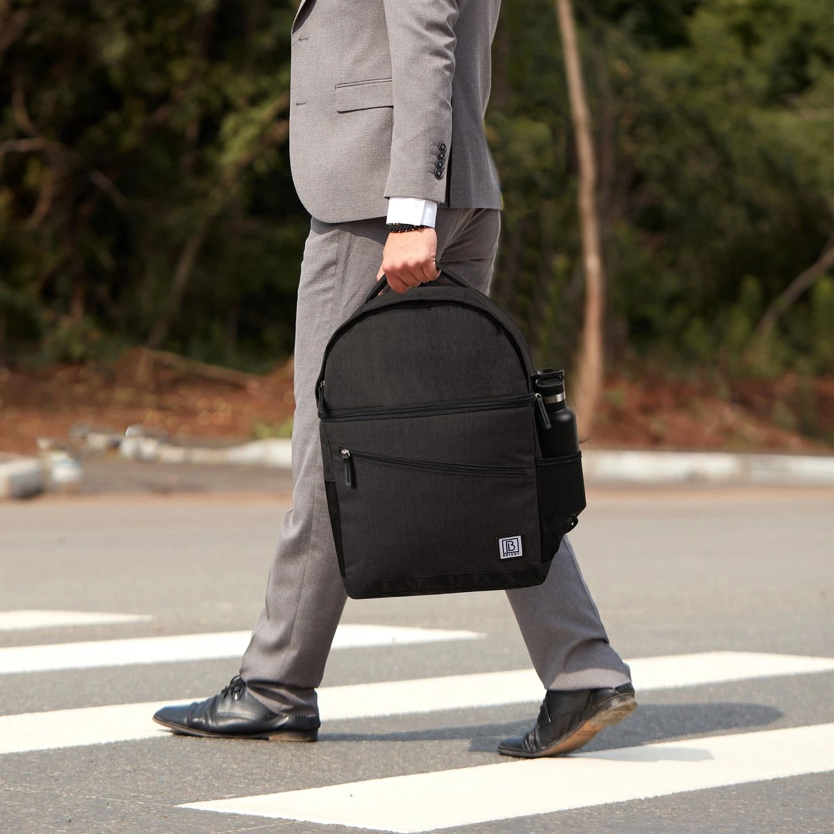 Brisby 4 Laags Geïsoleerde Koeltas Rugzak - 25 Liter - Met handige vakken voor Bestek en Essentials - Waterafstotend Materiaal - Zwart Brisby 4 Laags Geïsoleerde Koeltas Rugzak - 25 Liter - Met Handige Vakken Voor Bestek En Essentials - Waterafstotend Materiaal - Zwart -Bo-Camp Verkoop 1200x1200 1396