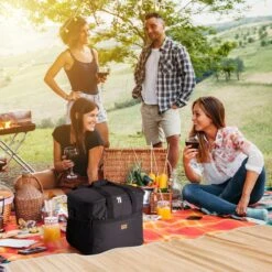 Packaway 4 Laags Geïsoleerde Koeltas - Lunchtas 40 Liter - Zwart -Bo-Camp Verkoop 1200x1200 1519