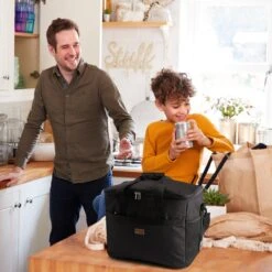 Packaway 4 Laags Geïsoleerde Koeltas - Lunchtas 40 Liter - Zwart -Bo-Camp Verkoop 1200x1200 1520