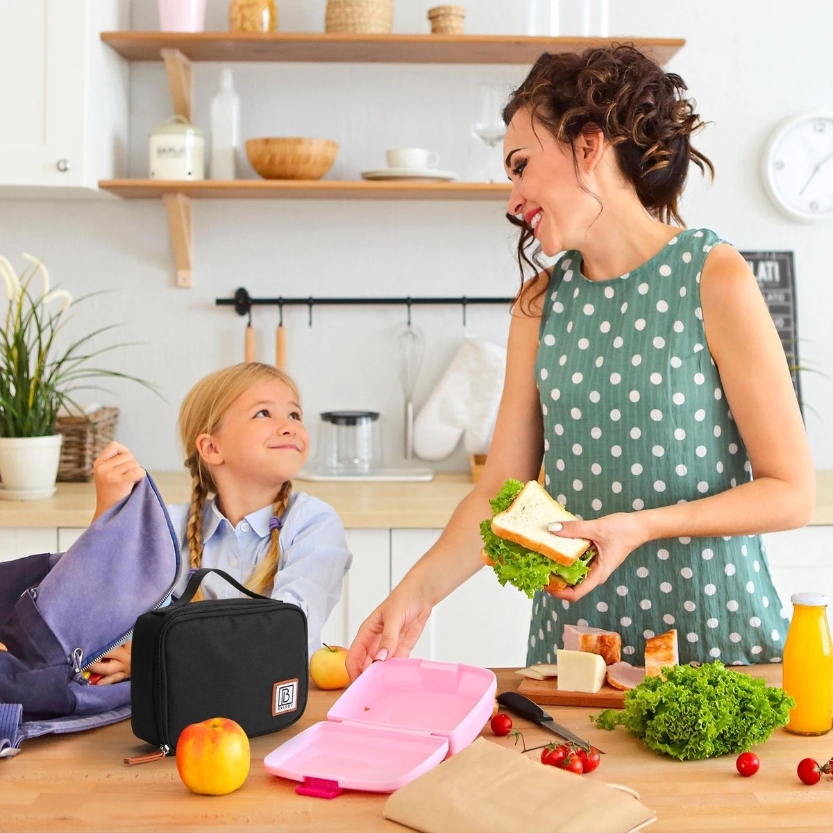 Brisby 4 Laags Geïsoleerde Koeltas - Lunchtas 1.5 liter - Zwart Brisby 4 Laags Geïsoleerde Koeltas - Lunchtas 1.5 Liter - Zwart -Bo-Camp Verkoop 1200x1200 1623