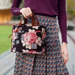 Brisby 4 Laags Geïsoleerde Koeltas - Lunchtas 4 Liter - Bloemetjes 3 Brisby 4 Laags Geïsoleerde Koeltas - Lunchtas 4 Liter - Bloemetjes -Bo-Camp Verkoop 1200x1200 1700