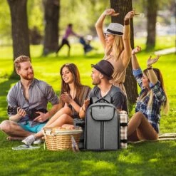 Kono Koeltas - Koelrugzak - Picknick - Picknicktas Met Flessenhouder - Koelrugtas Met Picknickkleed - Grijs (E6915 GY) 5 Kono Koeltas - Koelrugzak - Picknick - Picknicktas Met Flessenhouder - Koelrugtas Met Picknickkleed - Grijs (E6915 GY) -Bo-Camp Verkoop 1200x1200 1709