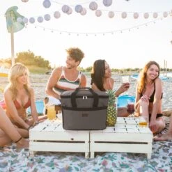 Packaway 4 Laags Geïsoleerde Koeltas - Lunchtas 30 Liter - Grijs -Bo-Camp Verkoop 1200x1200 1735