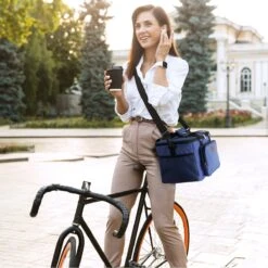 Packaway 4 Laags Geïsoleerde Koeltas - Lunchtas 15 Liter - Blauw 2 Packaway 4 Laags Geïsoleerde Koeltas - Lunchtas 15 Liter - Blauw -Bo-Camp Verkoop 1200x1200 1807