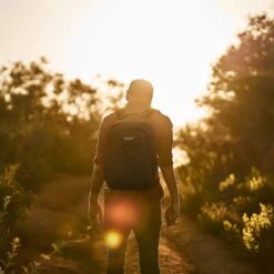 Koelrugtas - 23L - Wandelrugzak - Dagrugzak - Outdoor Rugzak - Dames & Heren - Zwart 5 Koelrugtas - 23L - Wandelrugzak - Dagrugzak - Outdoor Rugzak - Dames & Heren - Zwart -Bo-Camp Verkoop 1200x1200 1817