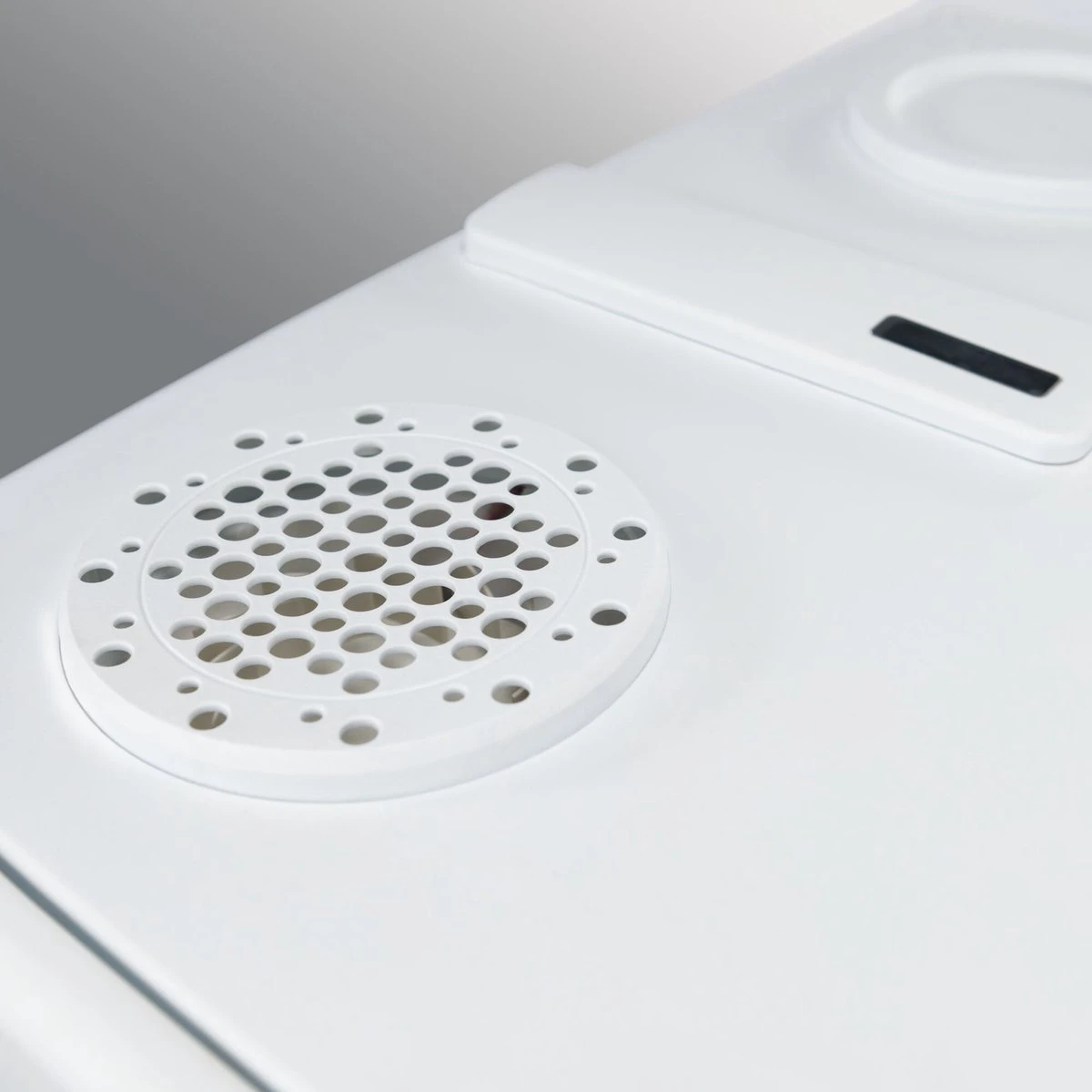 Mobicool MT35W AC/DC - koelbox peltier - blauw Mobicool MT35W AC/DC - Koelbox Peltier - Blauw -Bo-Camp Verkoop 1200x1200 1901