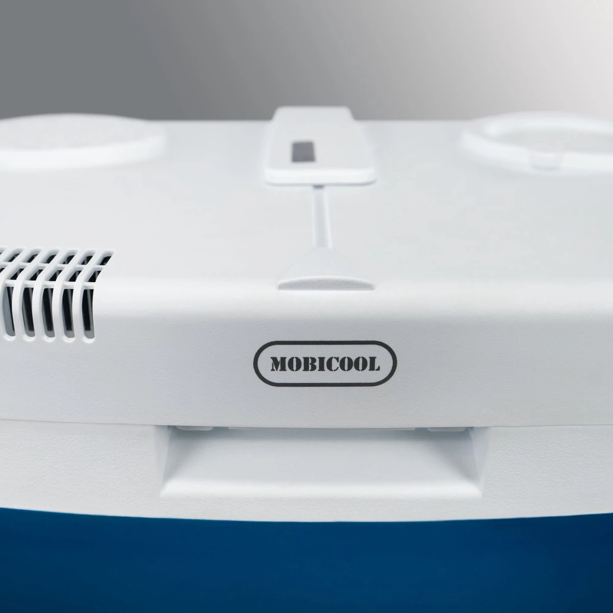 Mobicool MT35W AC/DC - koelbox peltier - blauw Mobicool MT35W AC/DC - Koelbox Peltier - Blauw -Bo-Camp Verkoop 1200x1200 1903