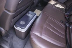 Bo-Camp Elektrische Autokoelbox Arctic - 12 Volt - 12 Liter - Zwart/Grijs 3 Bo-Camp Elektrische Autokoelbox Arctic - 12 Volt - 12 Liter - Zwart/Grijs -Bo-Camp Verkoop 1200x794 106