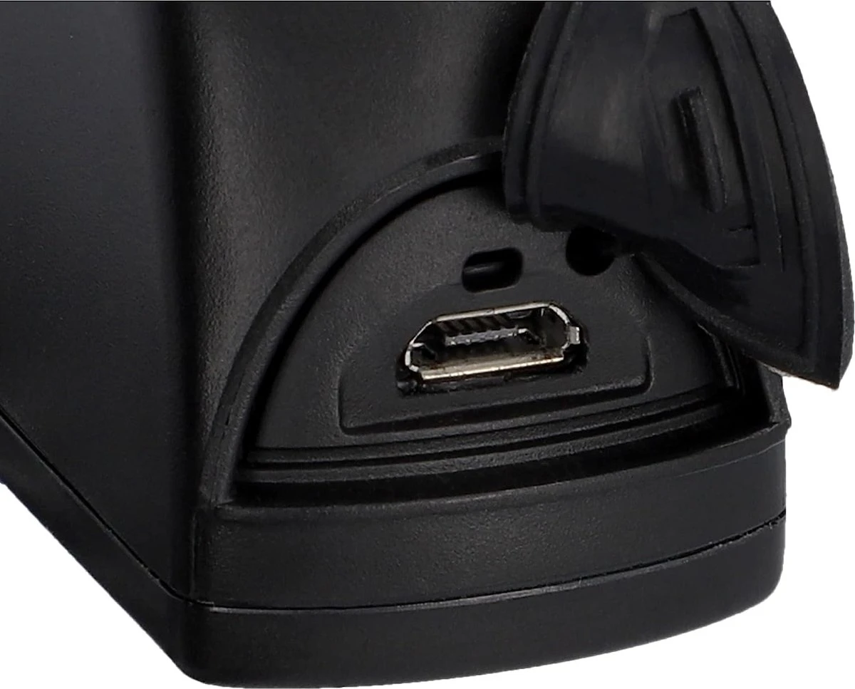 AEG RV 4.3 Achteruitrijcamera op zonne-energie, draadloos, digitaal, parkeer-/rangeerhulp, met radiozender, lcd-dual-display, waterdicht, nachtzicht AEG RV 4.3 Achteruitrijcamera Op Zonne-energie, Draadloos, Digitaal, Parkeer-/rangeerhulp, Met Radiozender, Lcd-dual-display, Waterdicht, Nachtzicht -Bo-Camp Verkoop 1200x967 3