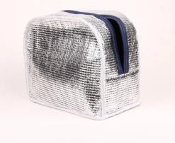 Koeltas - Lunchtas - Volwassenen En Kinderen - Compact & Handig: Zomer - Picknick -School - Lunch - Werk - Klassiek Zwart 6 Koeltas - Lunchtas - Volwassenen En Kinderen - Compact & Handig: Zomer - Picknick -School - Lunch - Werk - Klassiek Zwart -Bo-Camp Verkoop 1200x979 4