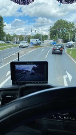 Merkloos Uniek Camerasysteem - Draadloos - Accu - Magneet -Bo-Camp Verkoop 675x1200 2