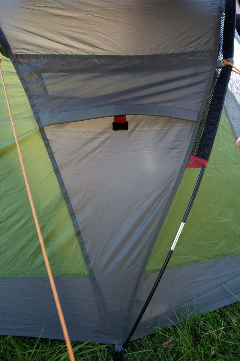 Coleman Darwin 4 Plus Koepeltent - 4-Persoons - Groen Coleman Darwin 4 Plus Koepeltent - 4-Persoons - Groen -Bo-Camp Verkoop 800x1200 20