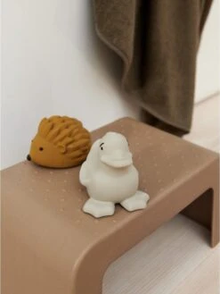 Liewood Ulla Opstapje / Kruk Antislip - Oat -Bo-Camp Verkoop 902x1200 1